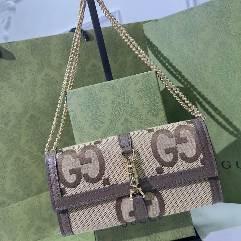 Gucci Handbags 378